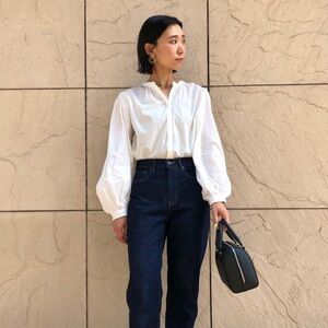 Cotton Volume Long-Sleeve Blouse